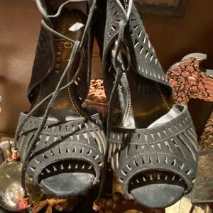 Ivanka Trump black suede heels